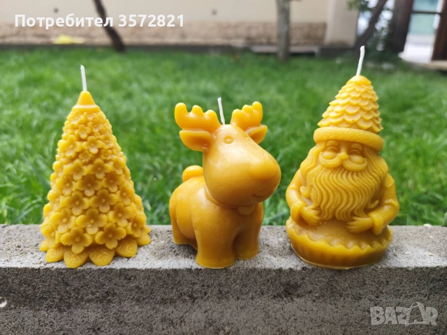 Ръчно изработени свещи от чист пчелен восък.