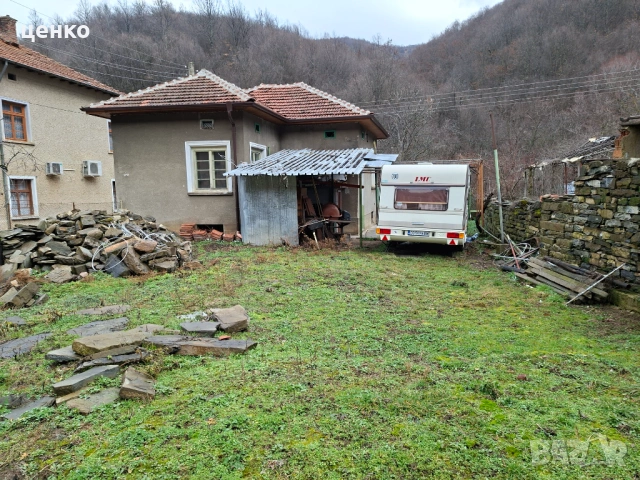 къща в село Лопян, снимка 11 - Къщи - 53452609