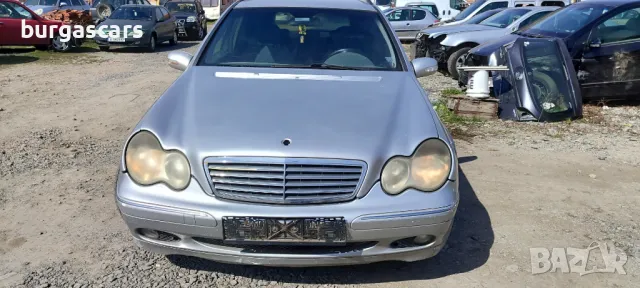 Mercedes C220 W203 2.2CDI-143к.с. 2002г Автоматик на части, снимка 3 - Автомобили и джипове - 49450799