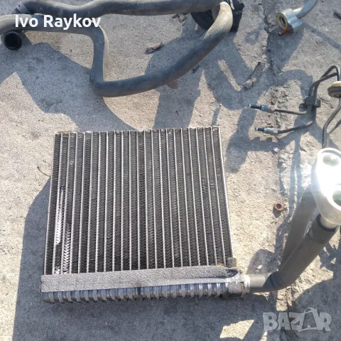 Радиатор климатик за Volvo V50 , 2010 , 4M5H19860AE