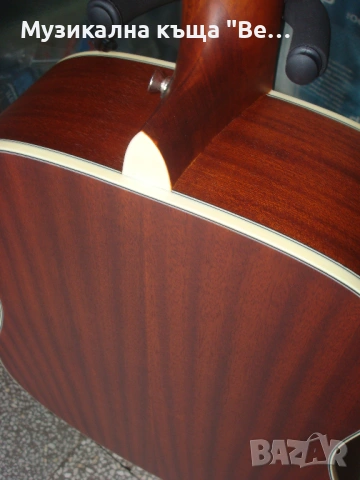 Акустична китара, снимка 10 - Китари - 38962299