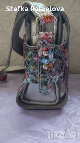 Кокетна чанта, снимка 2 - Чанти - 33608426