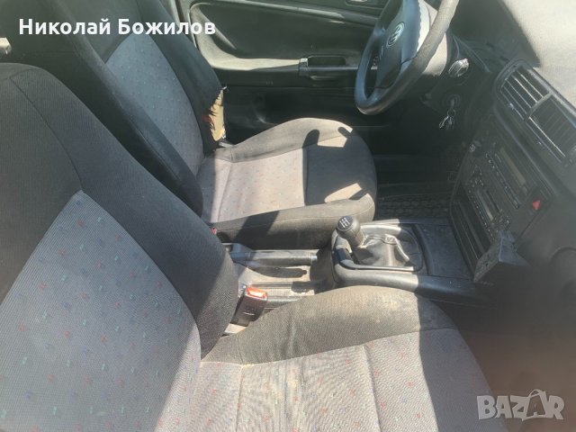 Продавам vw pasat 1.8 бензин НА ЧАСТИ, снимка 3 - Автомобили и джипове - 33097265