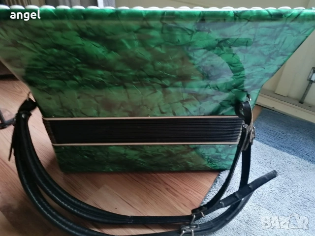 акордеон Алтаир , снимка 4 - Акордеони - 53579644