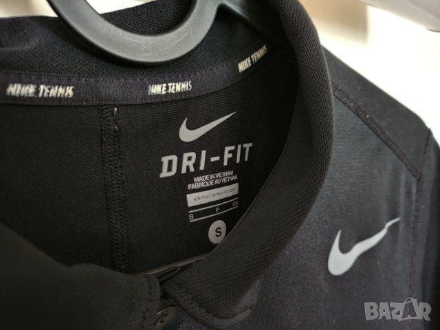 Спортна тениска NIKE с яка, снимка 3 - Тениски - 43629370