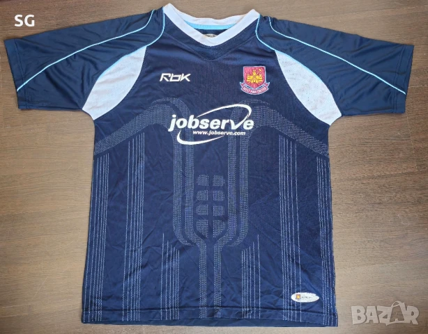 Ретро тениска на West Ham united екип от 2006-7г. 