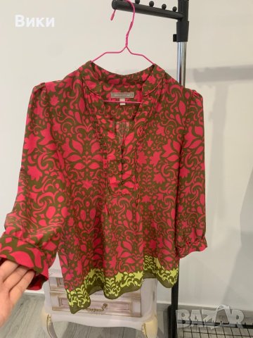 Красива дамска блуза в размер S, снимка 5 - Блузи с дълъг ръкав и пуловери - 44118717