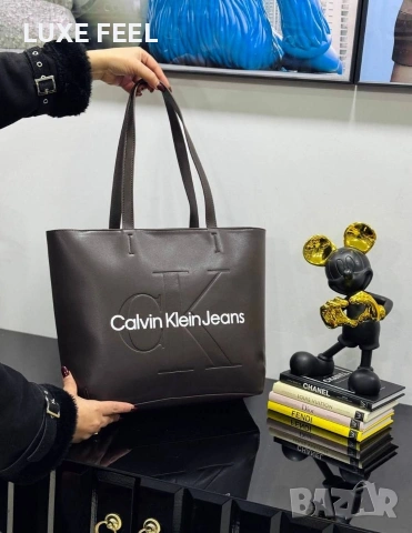 CALVIN KLEIN ⚜️Дамски Чанти , снимка 3 - Чанти - 53263713