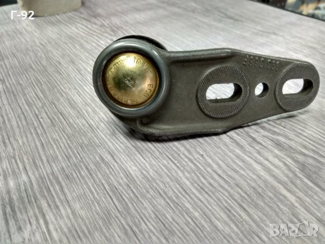 893407365F**NEU**AUDI***Шарнир, преден мост ляв (долен, снимка 2 - Части - 32373627