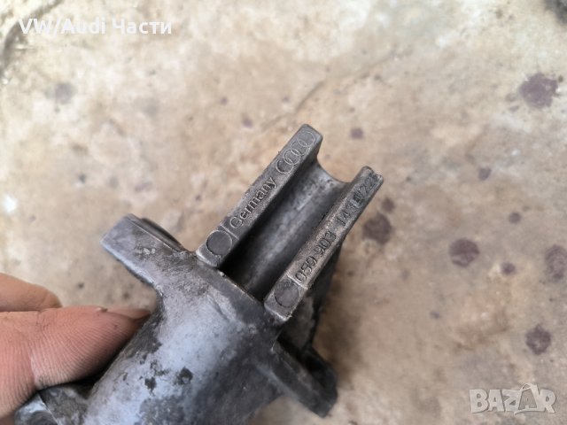 Захват планка скоба за алтернатор двигател за Ауди А6 Ауди А4 А8 Audi A6 C5 Passat 059903143E, снимка 3 - Части - 43645234