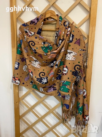 Шал с котенца