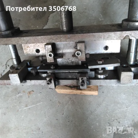 машина за изработка на детайли от стомана чрез щанцоване и огьеане с усилие до 3 тона , снимка 2 - Други машини и части - 45003393