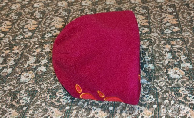 Детска шапка Jack Wolfskin , снимка 8 - Шапки, шалове и ръкавици - 37947164