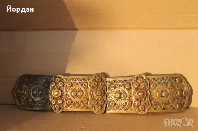 Стара бронзова пафта с емайл, снимка 13 - Антикварни и старинни предмети - 47790971