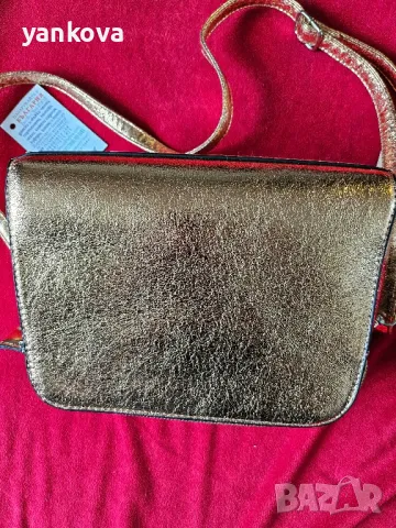 Дамска чанта еко кожа ,чисто нова., снимка 4 - Чанти - 47620366