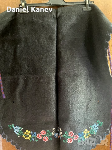 Фолклорна престилка