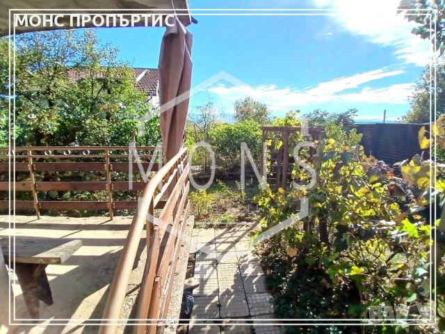 Двуетажна вила с панорамна гледка в близост до "Лозарска среща", м. Крушевски баир, гр. Севлиево., снимка 9 - Къщи - 52213386