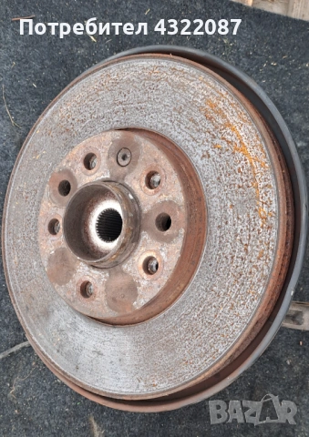 Шенкел / Спирачен диск от Опел Мерива Opel Meriva CDTI 1.3 95 к. с, снимка 3 - Части - 53051363