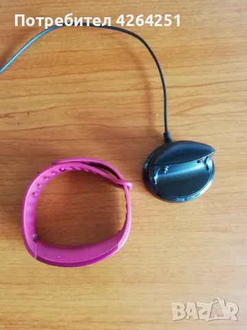 Samsung Gear Fit2 SM-R360 фитнес часовник, снимка 4 - Смарт гривни - 47587566