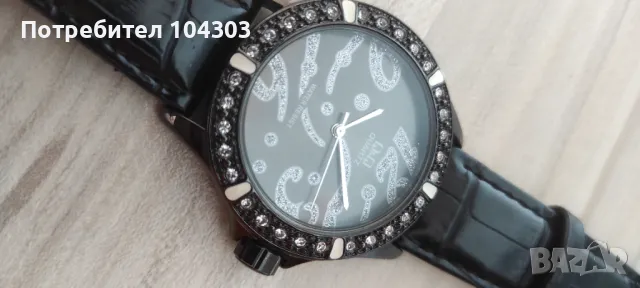 Дамски ръчен часовник