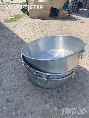 Алуминиева тава кръгла Ф 780 мм, дебелостенна  с дръжки, снимка 3 - Съдове за готвене - 51837171