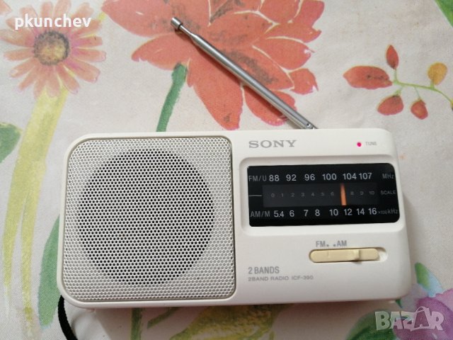 Радиоприемник SONY ICF-390, снимка 1 - Радиокасетофони, транзистори - 44132604