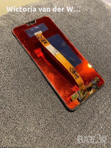 LCD Дисплей за Huawei P20 Lite / черен / със счупено стъкло, снимка 2 - Резервни части за телефони - 33229873