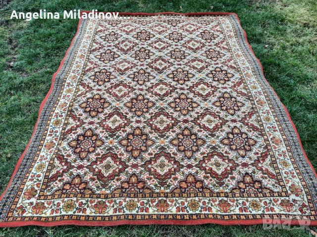 Персийски килим много запазен , снимка 1