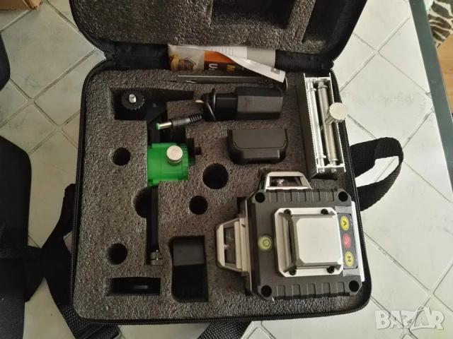 Лазерен нивелир 16 линии + 2 батерии, дистанционно, тринога, магнитна стойка, IP54, снимка 3 - Измервателни инструменти - 40709404