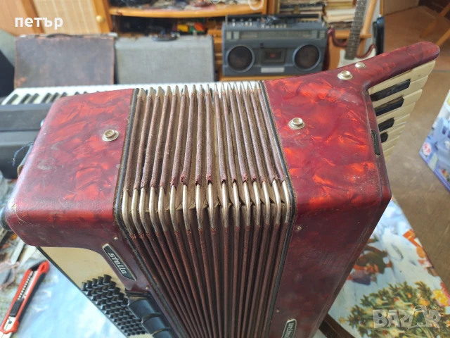 Акордеон Велтмайстер Стела за части , снимка 3 - Акордеони - 51147994