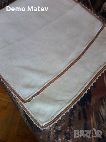 Продавам ръчно бродирани каренца, снимка 6 - Покривки за маси - 36795168