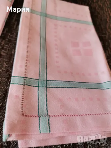 Текстилни салфетки за сервиране , снимка 2 - Покривки за маси - 47893150