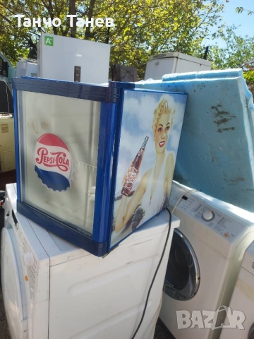 Малка хладилна витрина , снимка 3 - Витрини - 51896989