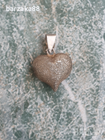 Сребърно Сърце, снимка 2 - Колиета, медальони, синджири - 44847313