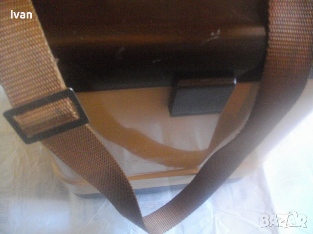 12V-Авто Хладилник Хладилна Чанта-Голям-Масивен-URSS-Отличен-Старо Качество-5м Кабел Авто-12 Волта, снимка 6 - Друга електроника - 44908323