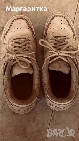 Подарявам дамски маратонки!