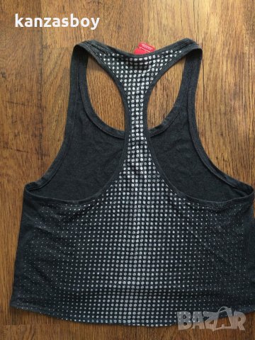 Nike Burnout Tank - страхотен дамски потник КАТО НОВ, снимка 10 - Потници - 33501073