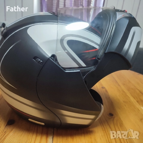 Модуларна каска Caberg Justissimo GT размер XS, снимка 10 - Аксесоари и консумативи - 51450400