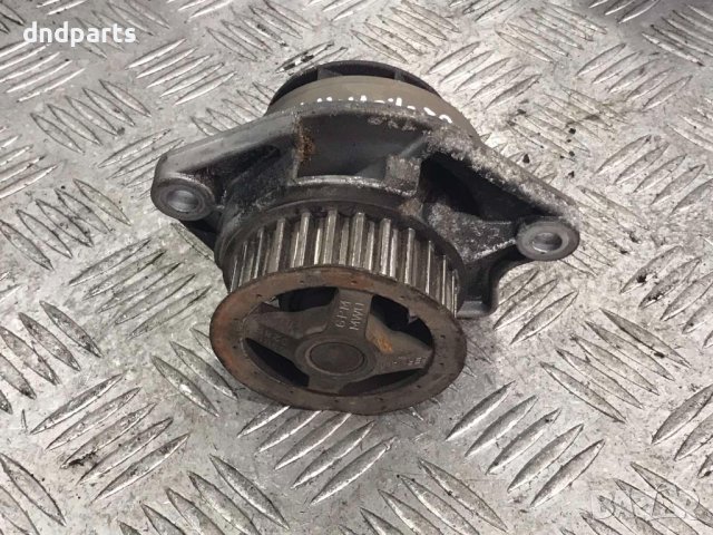 Водна помпа VW Polo 1.4MPI,2002г.