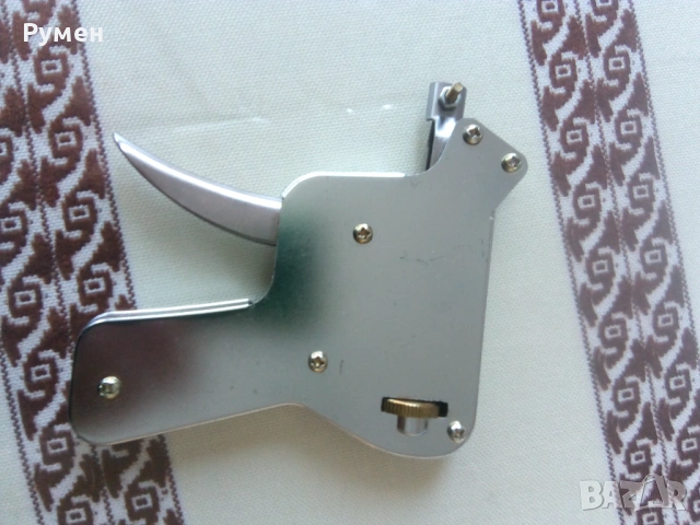 Ключарски инструмент пистолет, снимка 2 - Други инструменти - 53521715