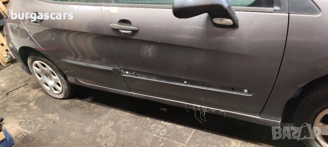 Врата дясна предна задна Peugeot 308