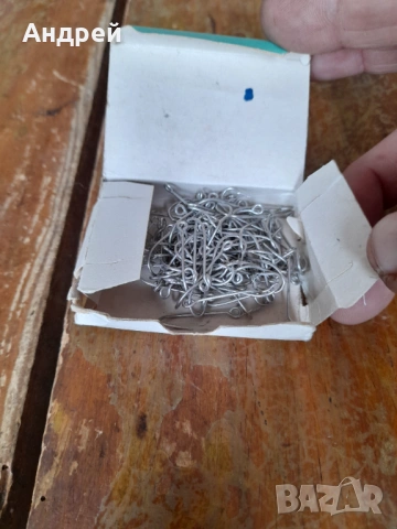 Стари риболовни куки Mustad №3, снимка 3 - Такъми - 53499188