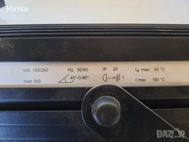 Прожектор MINI PC 300 W с 2 броя лампи за дискотечно осветление на EUROLITE, снимка 15 - Друга електроника - 52924061