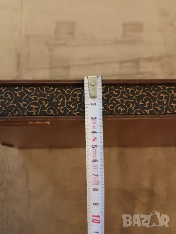 Лазарно гравирана, дървена кутия. , снимка 10 - Антикварни и старинни предмети - 48111894