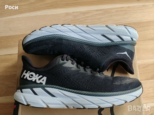 Маратонки за бягане HOKA ONE CLIFTON 7 39н, снимка 1 - Маратонки - 49494192