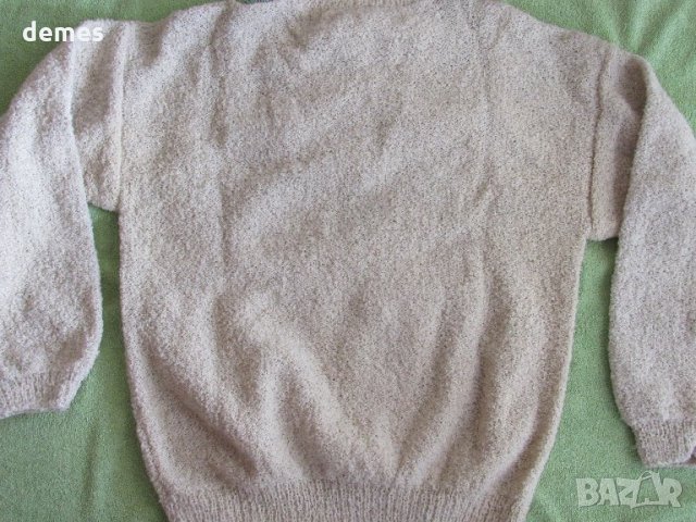  Ръчно плетена блуза с мотиви цвят шампанско, снимка 9 - Блузи с дълъг ръкав и пуловери - 32511905