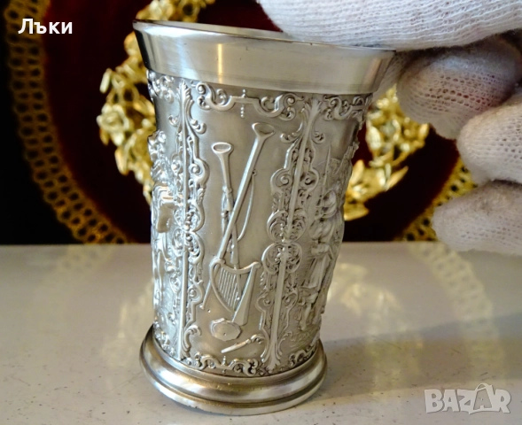 Калаена чаша за ракия,рицар,оръженосец,алебарди. , снимка 6 - Антикварни и старинни предмети - 52336458