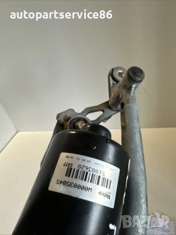 мотор и механизъм за чистачки за Fiat 500L, 1.3 Multijet, 2013 г., № 51883628, снимка 2 - Части - 53172515