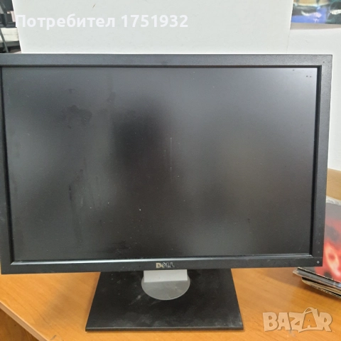 Момитор ДЕЛ 24инча