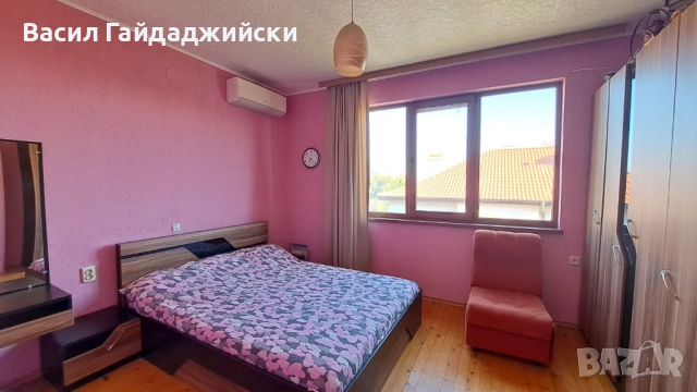 Продавам 2 етажа от къща,гараж със канал и изба, двор и навес , снимка 12 - Етаж от къща - 52918381